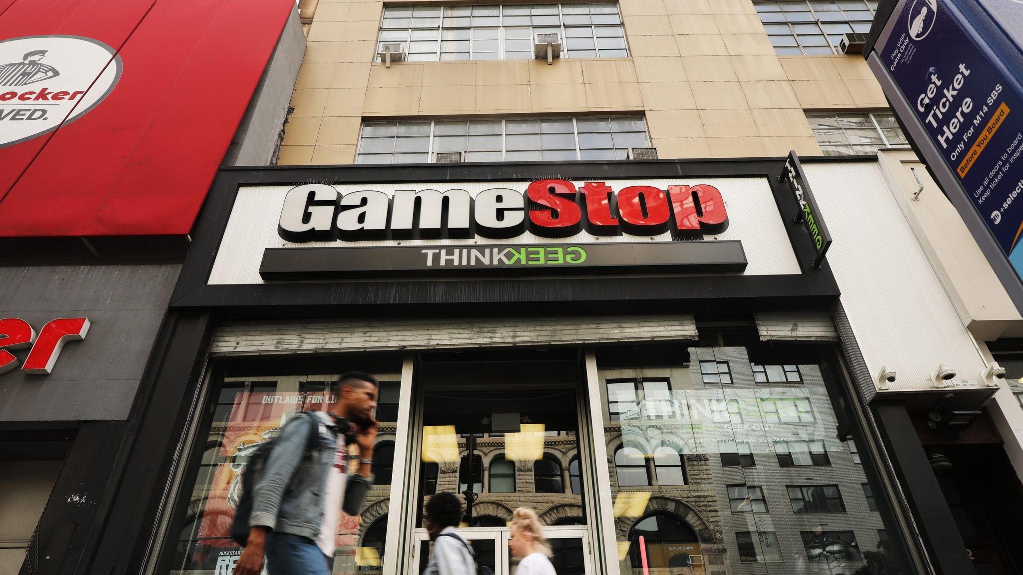 GameStop, Health Care, and the Reason Netflix Is GLAAD Daily Skimm