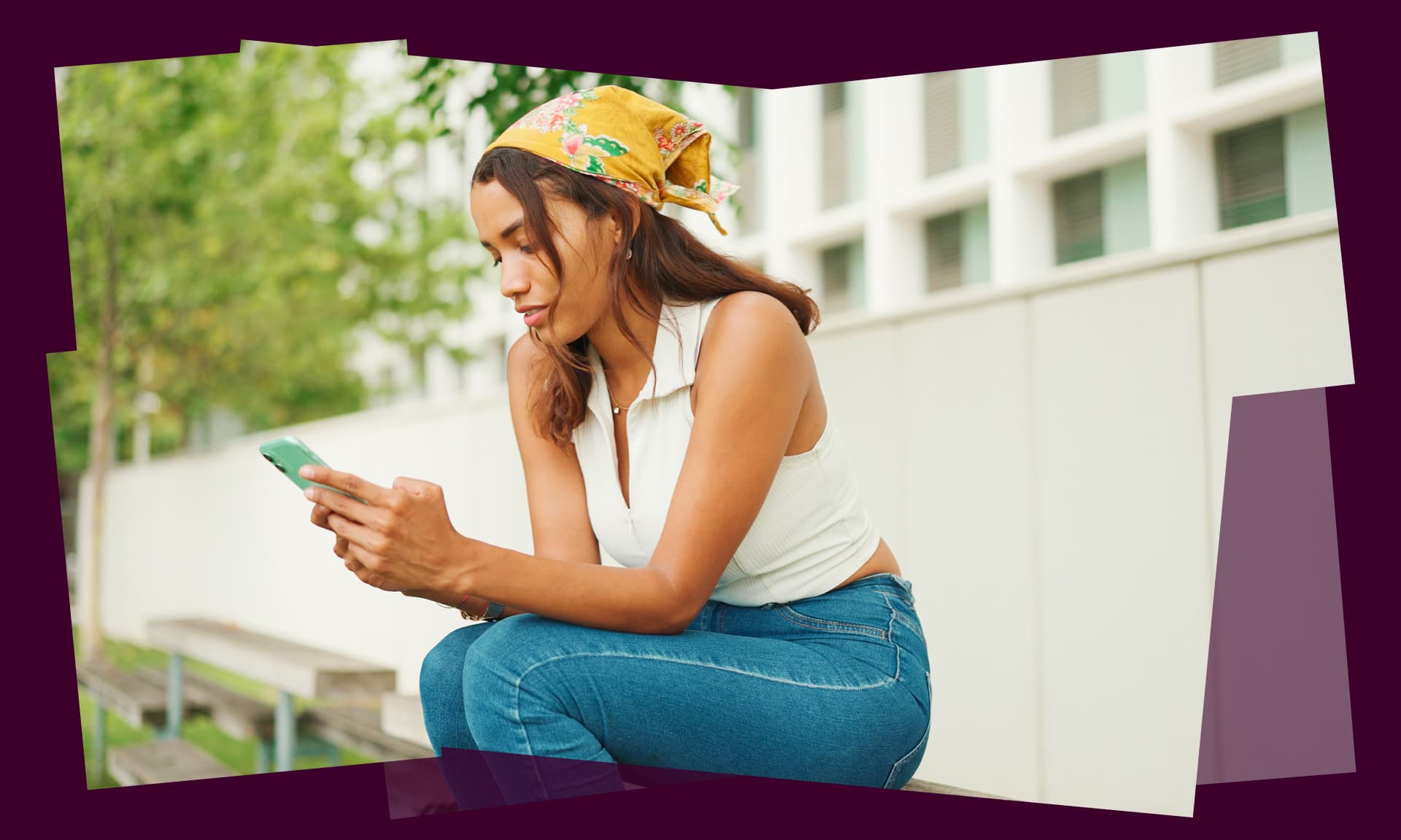 woman looking sad with phone in hand