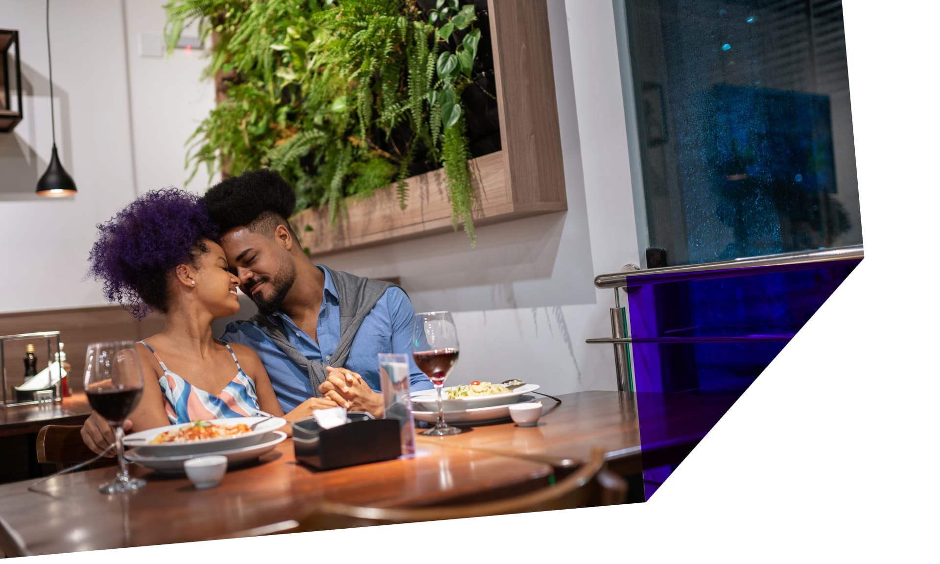 Couple in restaurant having date night 