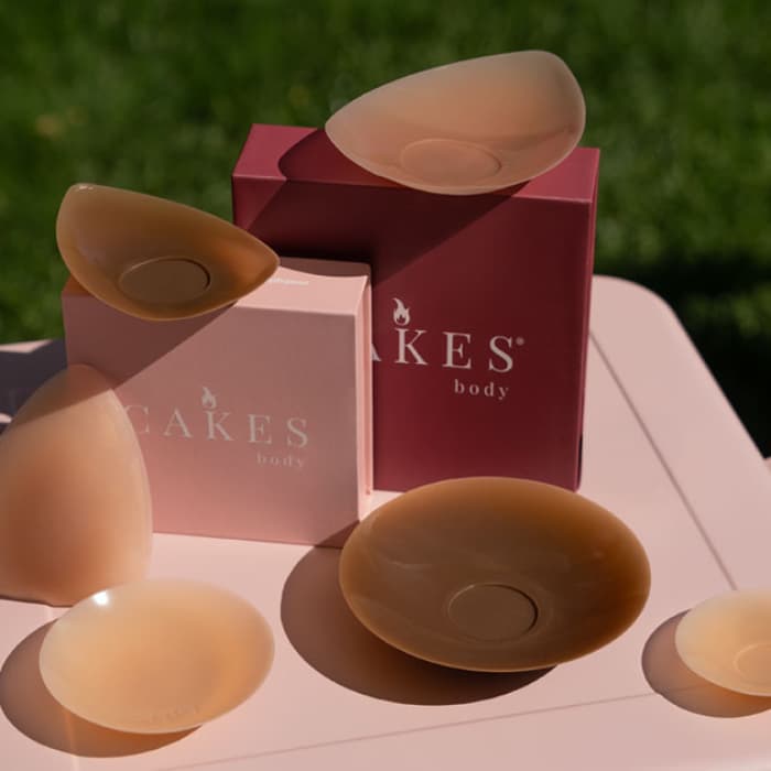 Sticky Cakes Triangles