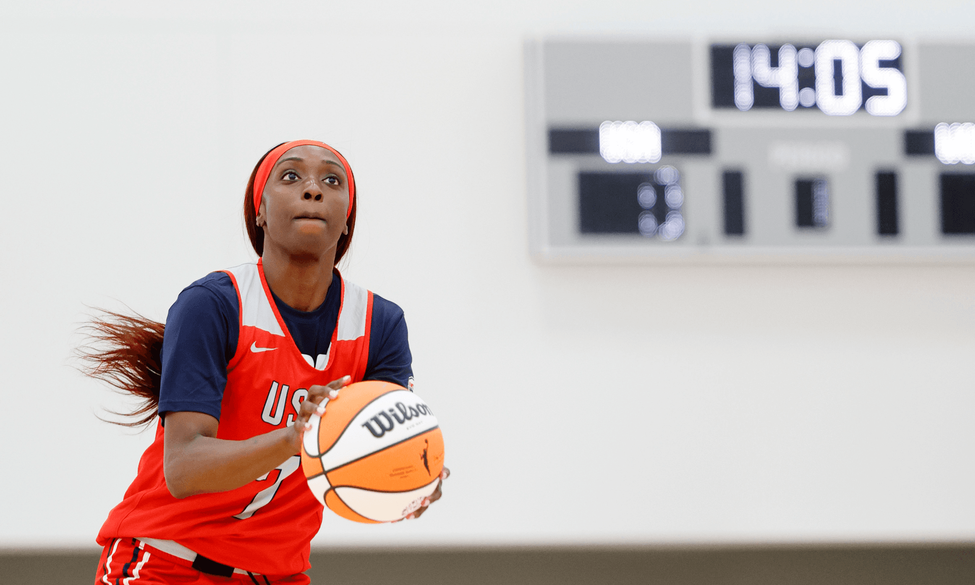 Kahleah Copper shooting a basket during a WNBA All-Star Game team practice