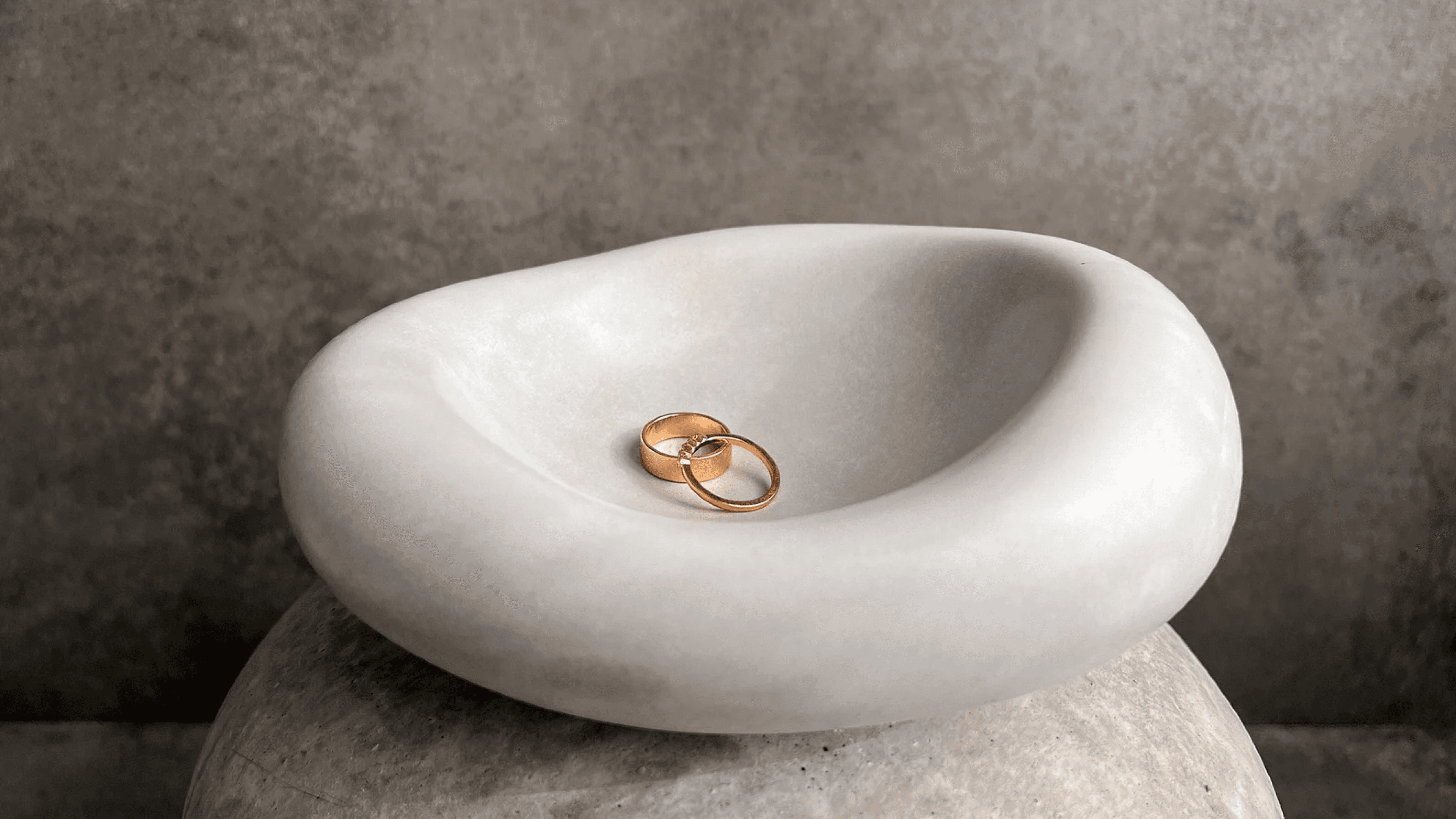 concrete catchall tray