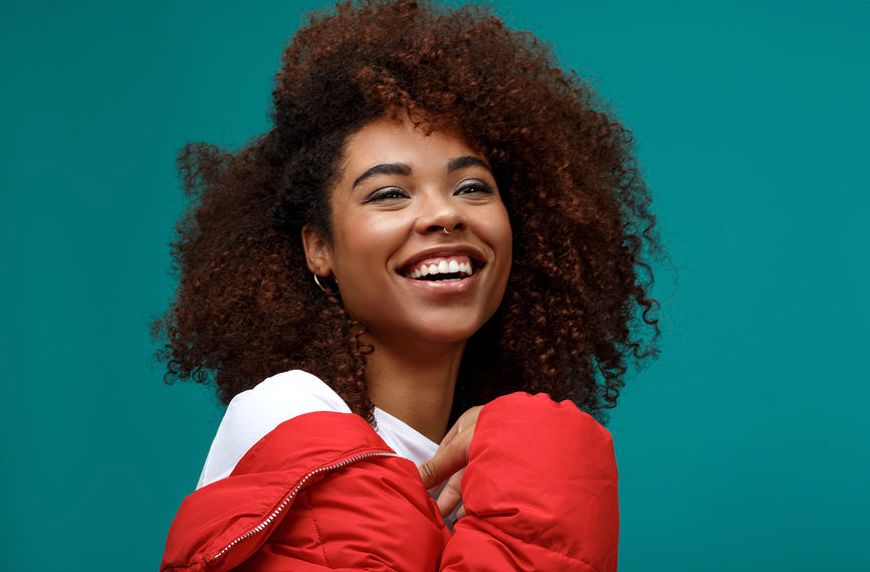 Featured image for This Pill (Not *the* Pill) Helps To Banish Hormonal Acne—Here’s What To Know