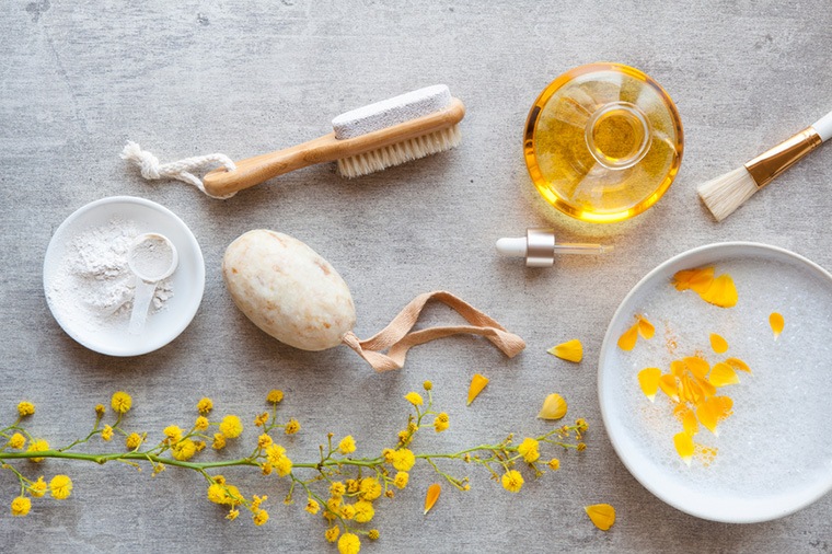 Featured image for How to use body oil *before* you shower, according to a dermatologist