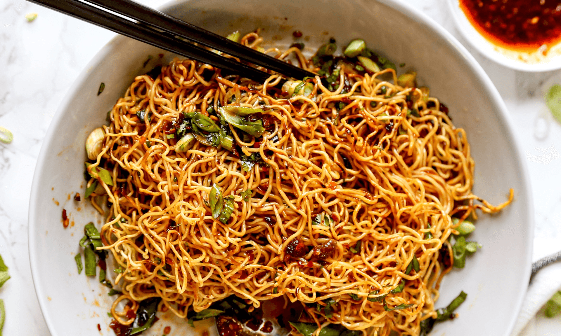 Chili crisp noodles