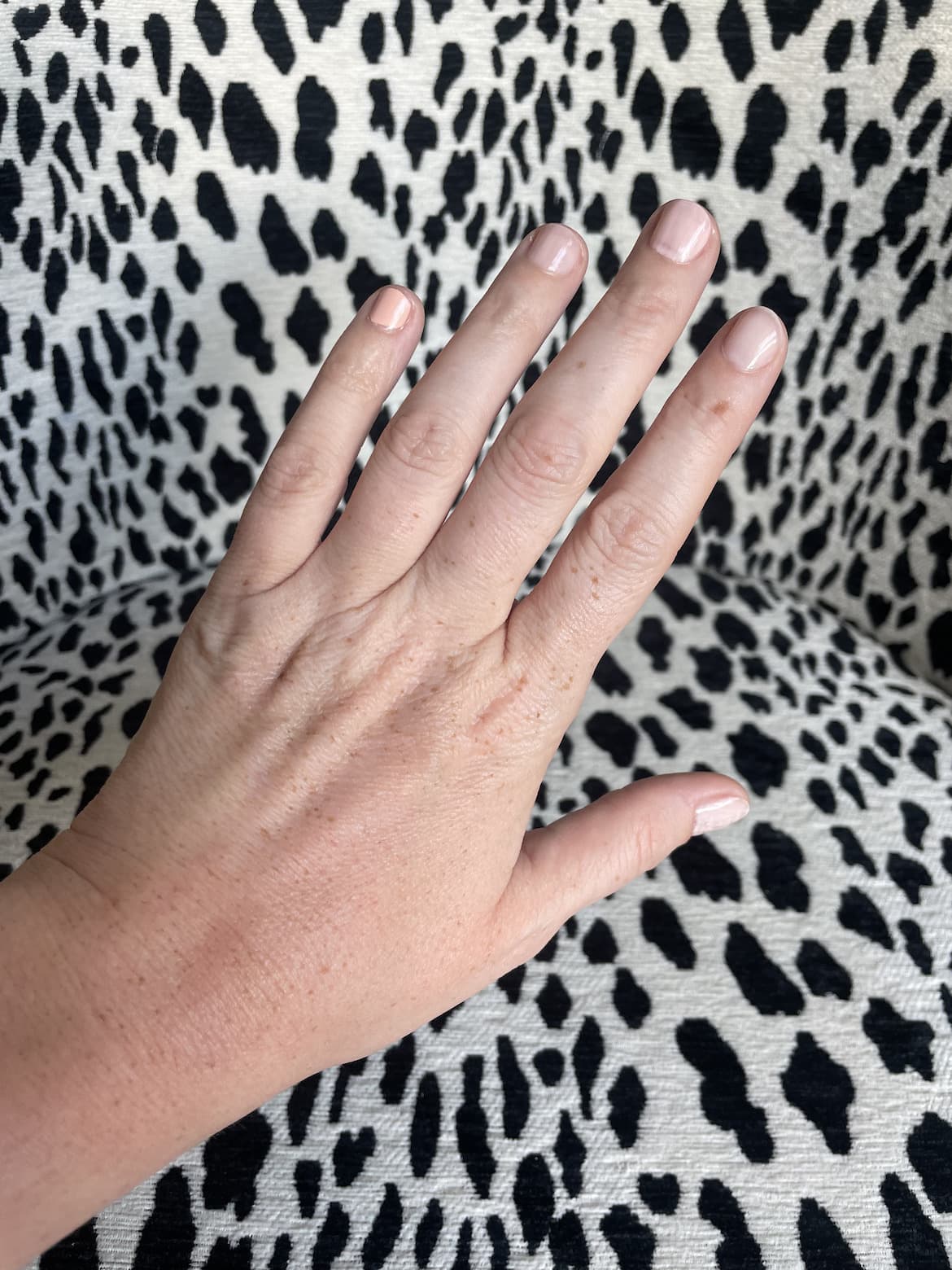 neutral polishes