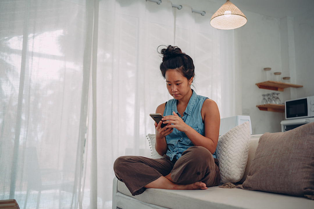 Featured image for 14 Intuitive Eating RDs To Follow on Instagram for a Better Relationship With Food