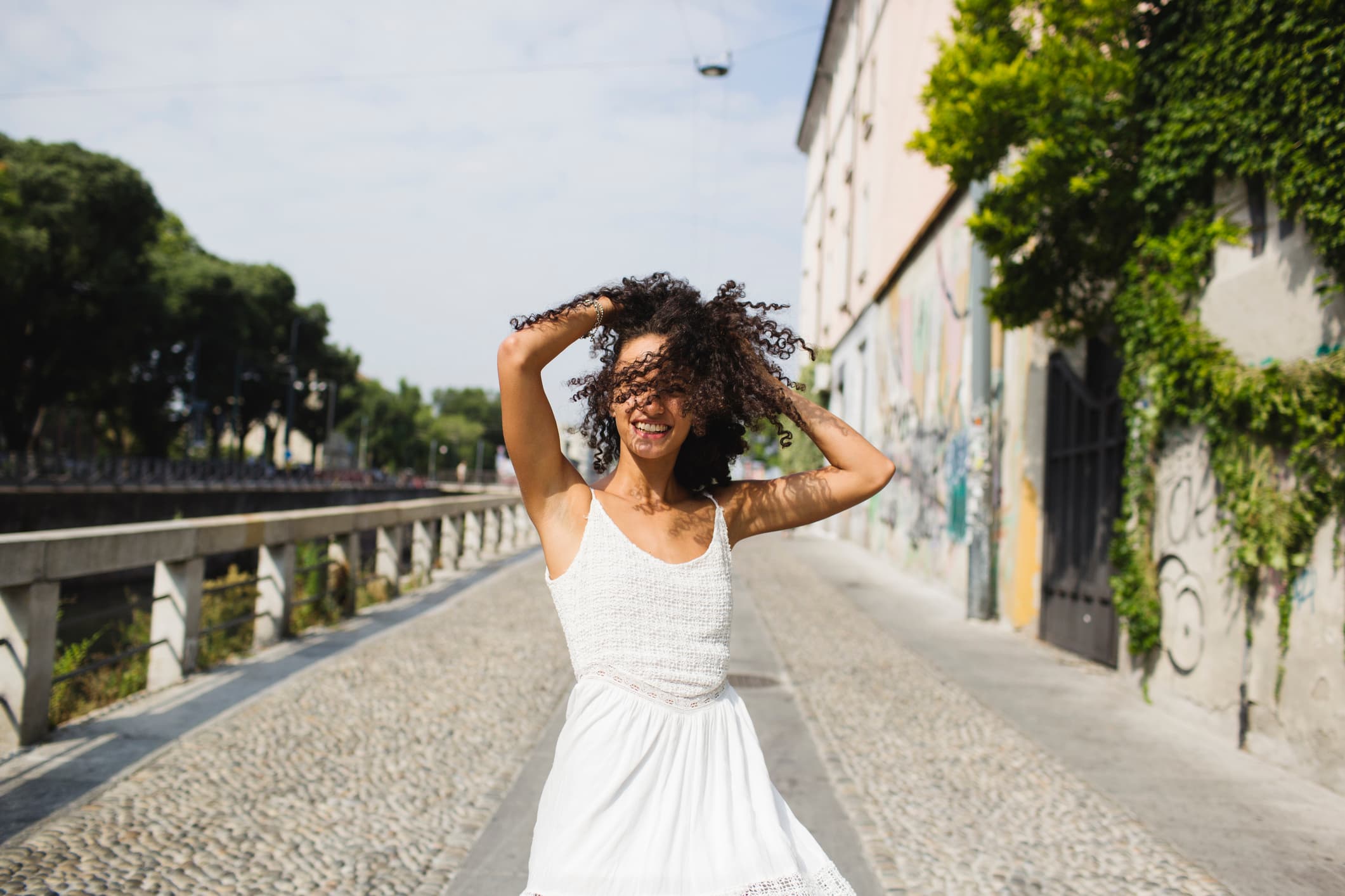 woman in a white dress