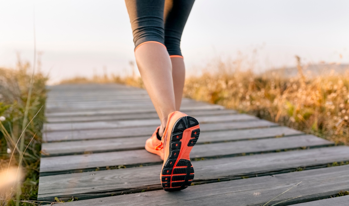 Featured image for The Brand That's Earned a Podiatric Seal of Acceptance for Every Style Its Launched Came Out With a New Sneaker—And I'm Impressed