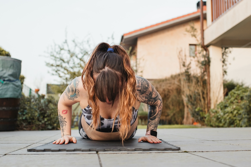 Featured image for We Asked a Cardiologist and a Trainer How Good Burpees Are for You Really
