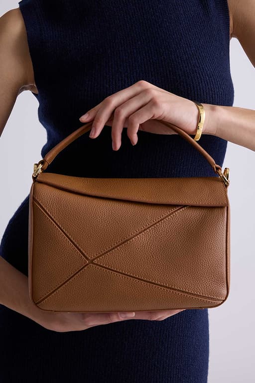Quince crossbody
