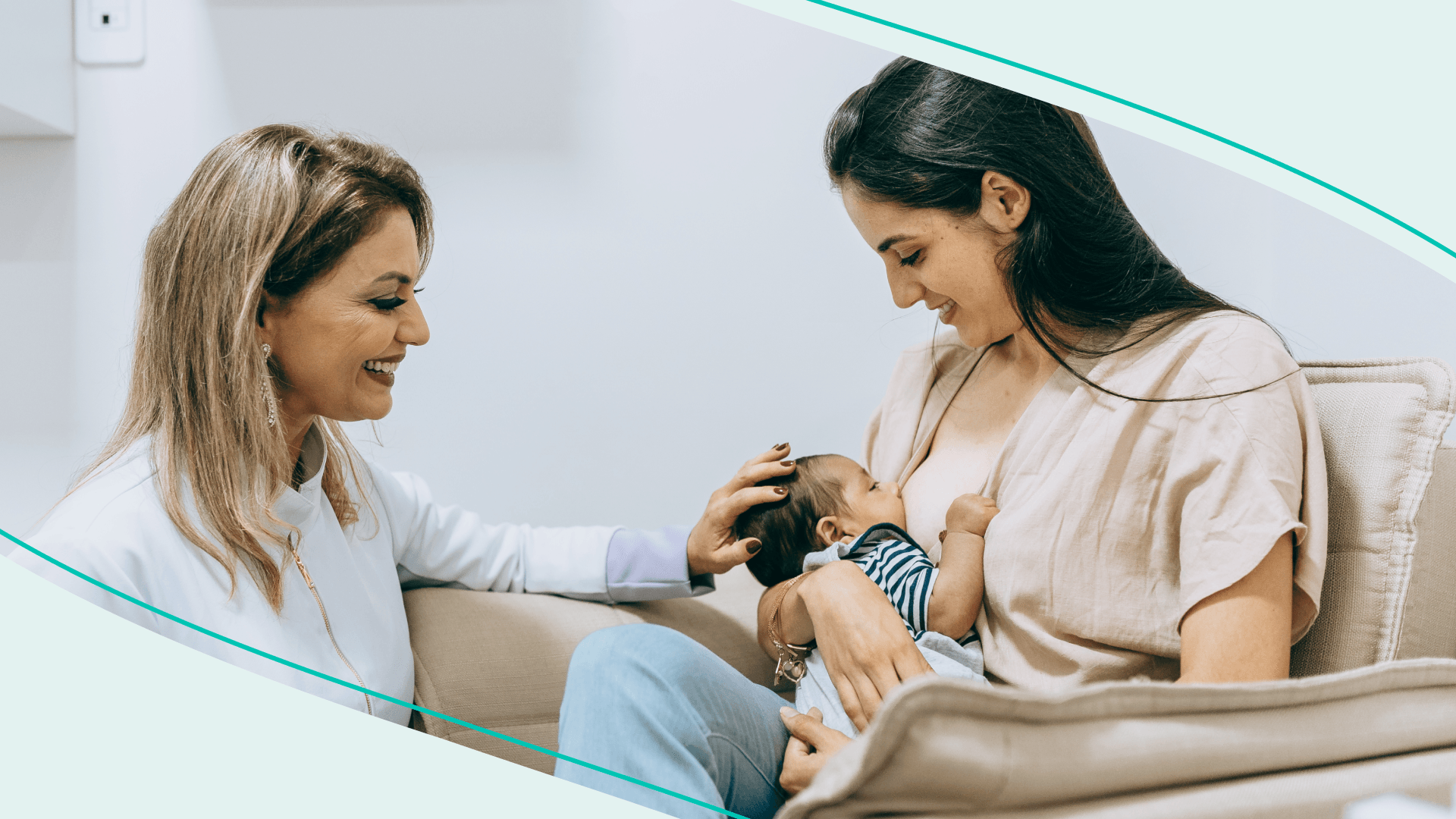 A mom and her baby with a doula