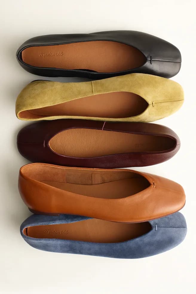 glove ballet flat