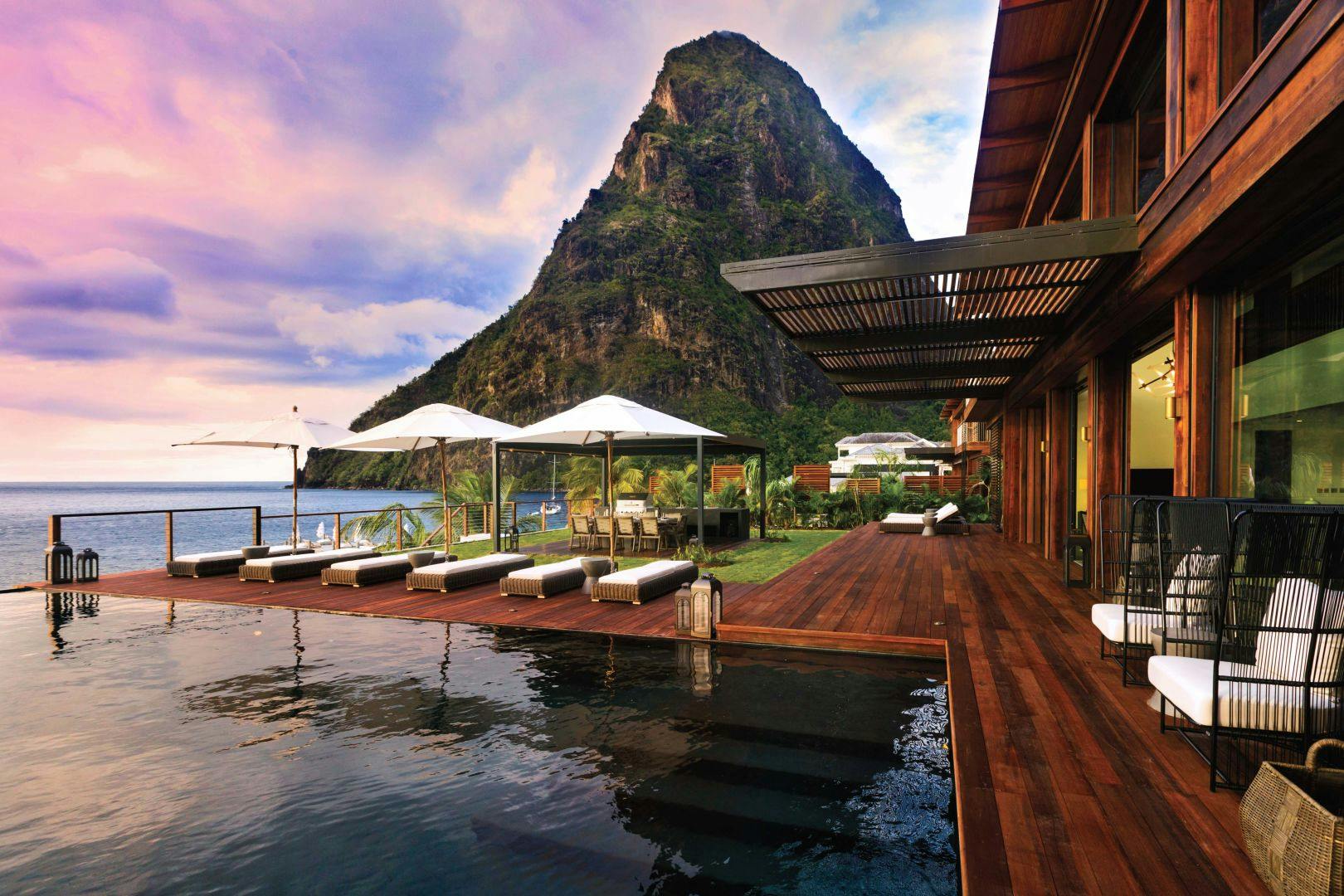 A resort with a mountain backdrop 