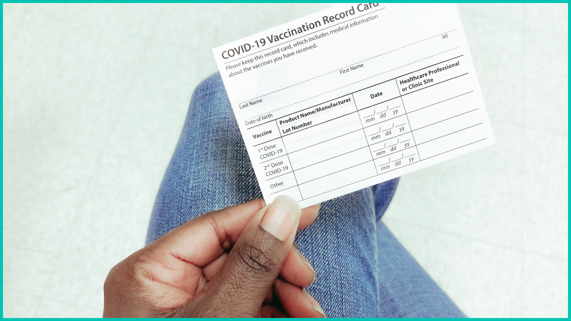  COVID-19 vaccination record card