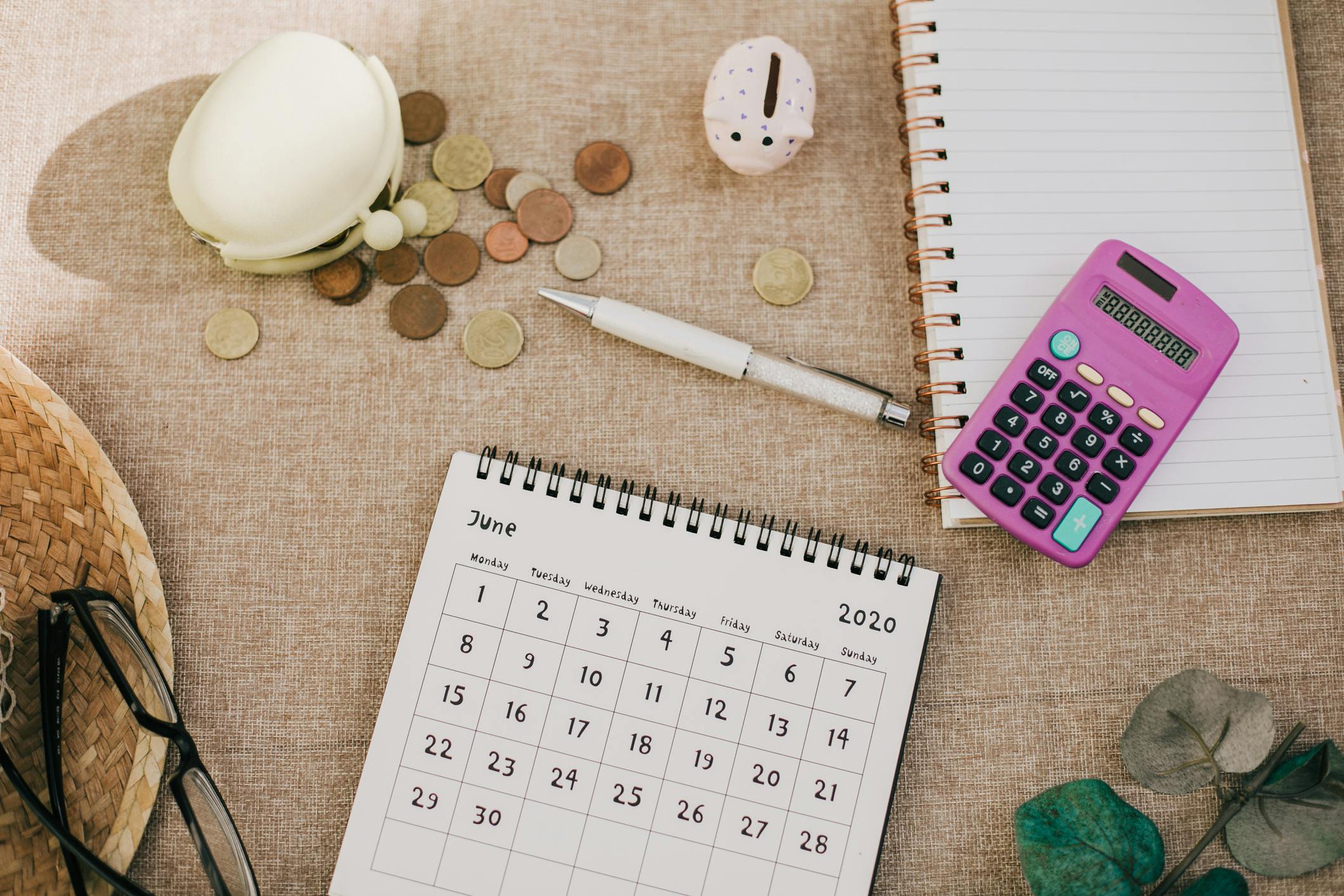 money budgeting calendar calculator change