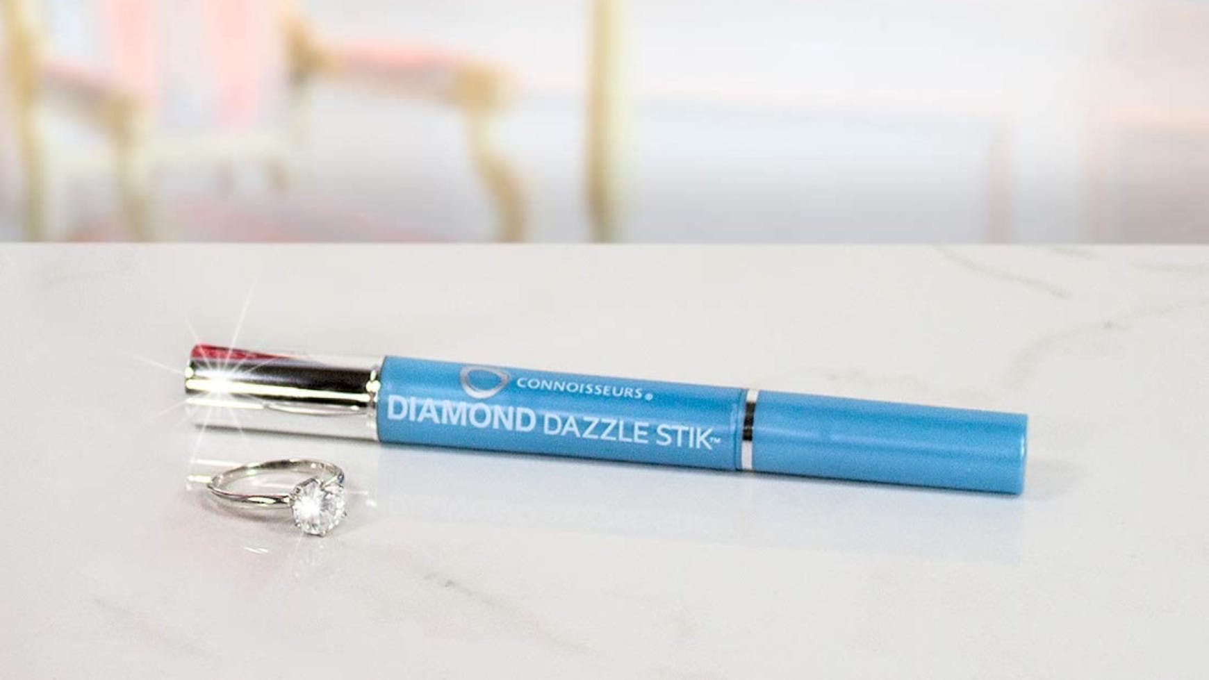 brush that can clean diamonds and other jewelry pieces